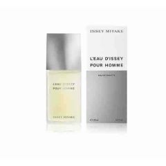 Issey Miyake L'Eau D'Issey Pour Homme Eau De Toilette Spray 125ml